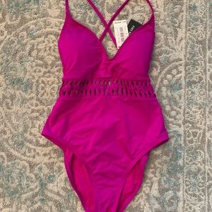 Kenneth Cole one piece swimsuit Sz S NWT